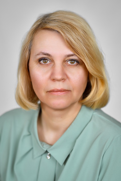 Рябченкова Елена Петровна.