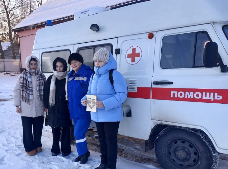 В День фельдшера поздравили медицинских работников.